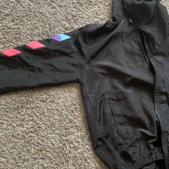 Kids Colorful Geometric Jacket - Picture 4 of 6